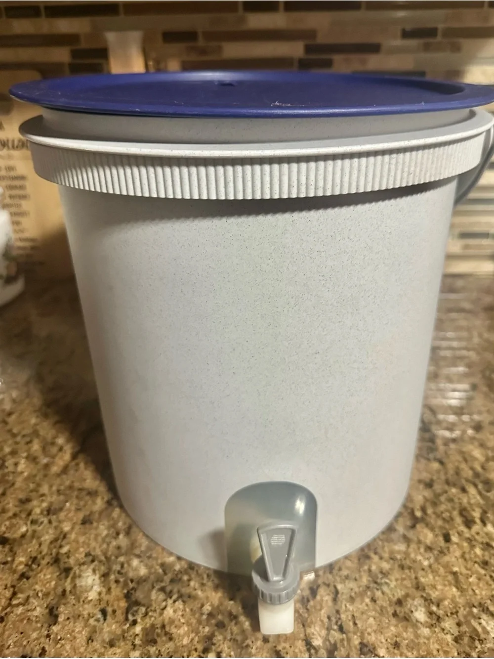 Tupperware Bucket Canister & Beverage Dispenser w/Handle - Grey Body, Blue Lid